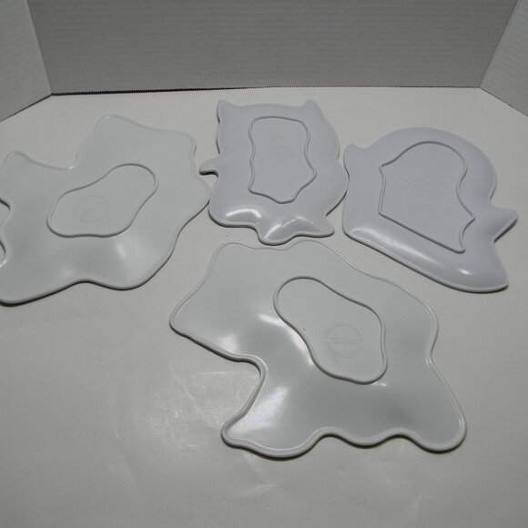 Kids Halloween Plates Appetizer Plates Black Cat Ghost Elephant Lot of 4 - Picture 3 of 3